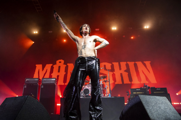 Clique para ver imagem em tamanho real
==============
maneskin_coachella_week2_28129.jpg maneskin_coachella_week2_28129.jpg