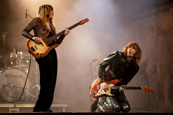 Clique para ver imagem em tamanho real
==============
maneskin_tiktoklive_281329.jpg maneskin_tiktoklive_281329.jpg