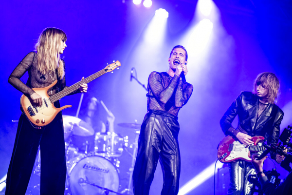 Clique para ver imagem em tamanho real
==============
maneskin_tiktoklive_28329.jpg maneskin_tiktoklive_28329.jpg