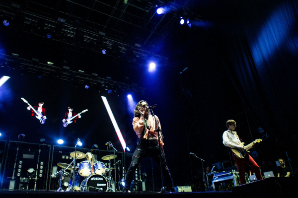 Clique para ver imagem em tamanho real
==============
maneskin_collisionifestival_28729.jpg maneskin_collisionifestival_28729.jpg