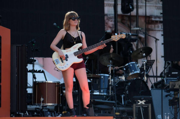 Clique para ver imagem em tamanho real
==============
maneskin_aperolvenezia_282429.jpg maneskin_aperolvenezia_282429.jpg