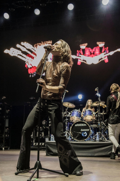 Clique para ver imagem em tamanho real
==============
maneskin_romassumerfest_28629.jpg maneskin_romassumerfest_28629.jpg