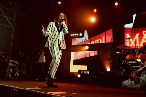 Clique para ver imagem em tamanho real
==============
maneskin_atlantico2018_28129.jpg maneskin_atlantico2018_28129.jpg