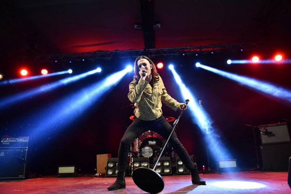 Clique para ver imagem em tamanho real
==============
maneskin_napoli_281329.jpg maneskin_napoli_281329.jpg