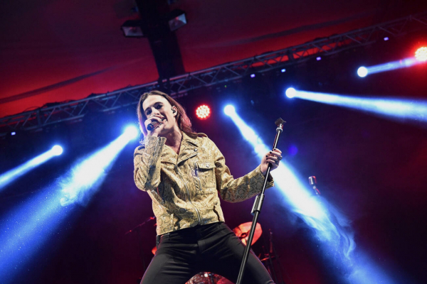 Clique para ver imagem em tamanho real
==============
maneskin_napoli_281429.jpg maneskin_napoli_281429.jpg