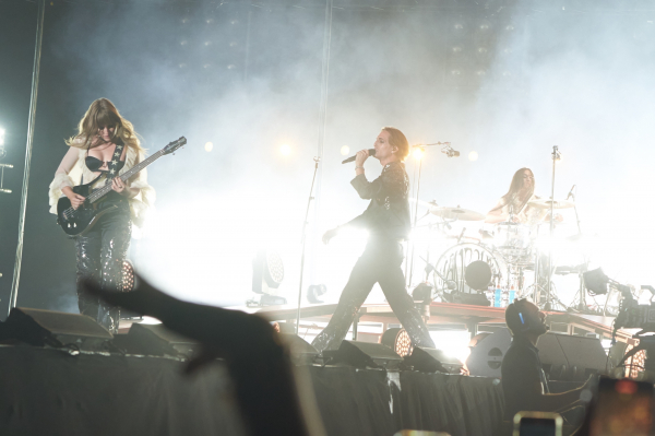 Clique para ver imagem em tamanho real
==============
BGUK_2419338_040.jpg BGUK_2419338_040.jpg