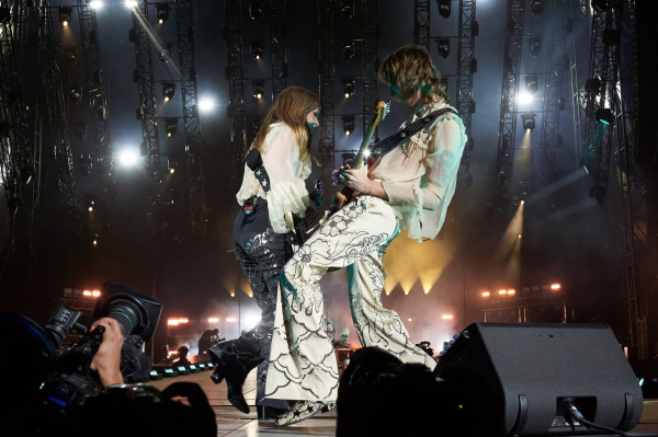 Clique para ver imagem em tamanho real
==============
BGUK_2419338_056.jpg BGUK_2419338_056.jpg