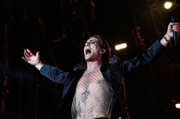 Clique para ver imagem em tamanho real
==============
maneskin_circomassimo2_283829.jpg maneskin_circomassimo2_283829.jpg