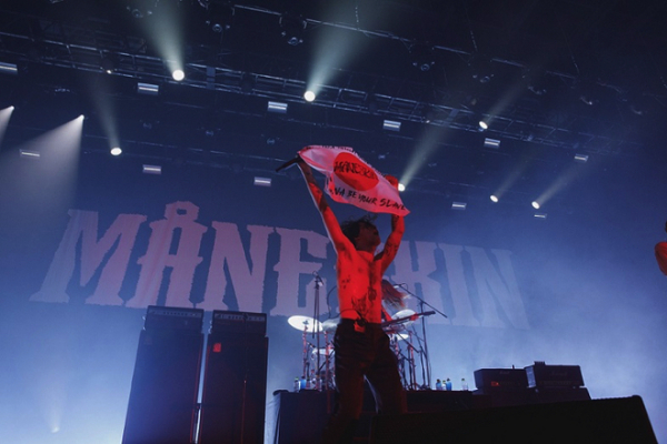 Clique para ver imagem em tamanho real
==============
002.jpg 002.jpg