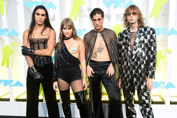 shutterstock_editorial_MTVVMAArrivals_13273330pf.jpg