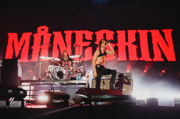 Clique para ver imagem em tamanho real
==============
maneskin_ccme_2022_281129.jpg maneskin_ccme_2022_281129.jpg