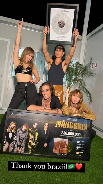 Clique para ver imagem em tamanho real
==============
F3F67674-BF5C-4C45-BE07-0303DBD53087.jpeg F3F67674-BF5C-4C45-BE07-0303DBD53087.jpeg