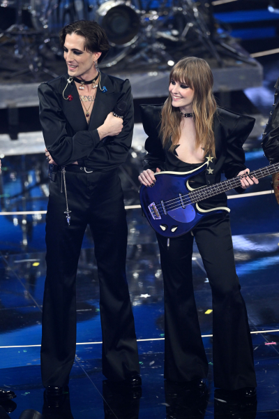 Clique para ver imagem em tamanho real
==============
maneskin_editorial_shitterstock_sanremo_festival_2022_282729.jpg maneskin_editorial_shitterstock_sanremo_festival_2022_282729.jpg
