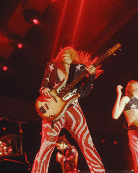 Clique para ver imagem em tamanho real
==============
maneskin_rollingstones_2021_281529.jpg maneskin_rollingstones_2021_281529.jpg