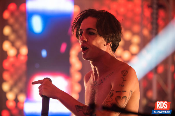 Clique para ver imagem em tamanho real
==============
RDS-SHOWCASE-MANESKIN-7058.jpg RDS-SHOWCASE-MANESKIN-7058.jpg