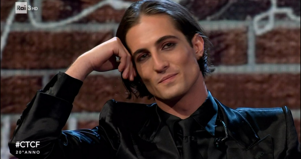 Clique para ver imagem em tamanho real
==============
FfNy_DRXwAIvjyE.jpg FfNy_DRXwAIvjyE.jpg