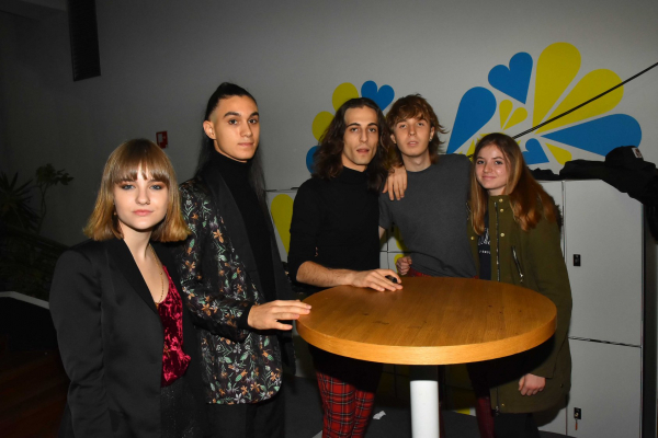 Clique para ver imagem em tamanho real
==============
46762614_2621808127830160_3630006672388259840_n.jpg 46762614_2621808127830160_3630006672388259840_n.jpg