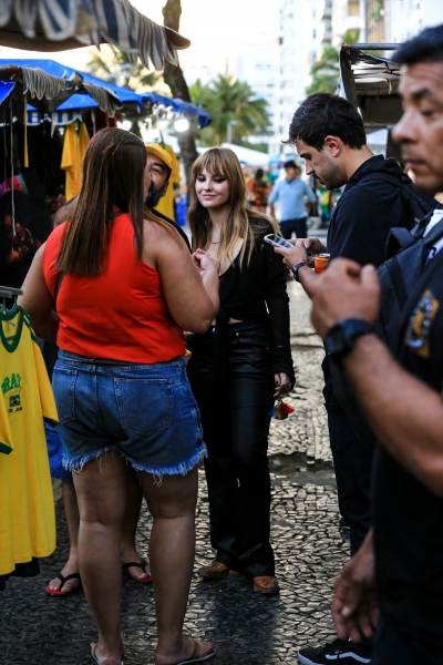 Clique para ver imagem em tamanho real
==============
EXCLUSIVA
© GALERIA E PORTAL MÅNESKIN
 EXCLUSIVA
© GALERIA E PORTAL MÅNESKIN
