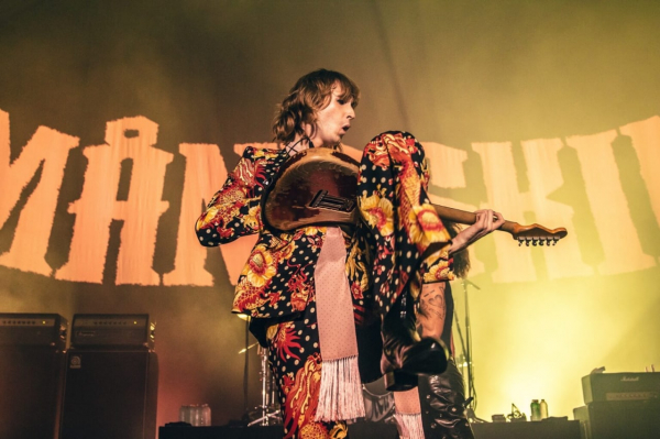 Clique para ver imagem em tamanho real
==============
Nikki Phillips
 Nikki Phillips