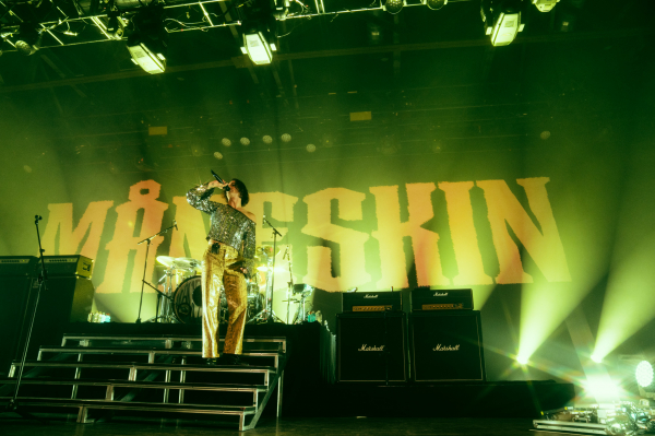 Clique para ver imagem em tamanho real
==============
Maneskin_web_34.jpg Maneskin_web_34.jpg