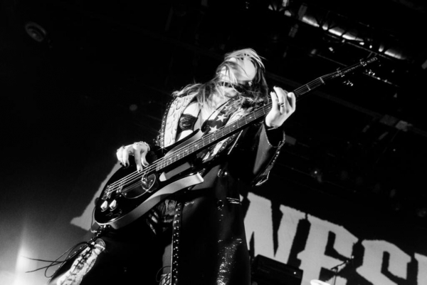 Clique para ver imagem em tamanho real
==============
Maneskin_web_9-1024x683.jpg Maneskin_web_9-1024x683.jpg