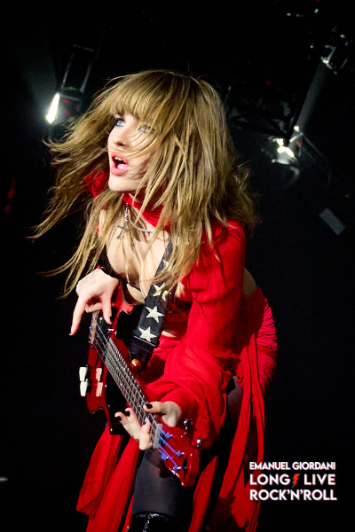 Clique para ver imagem em tamanho real
==============
2023_03_17_Maneskin_Bologna_Emanuel_Giordani_-27.jpg 2023_03_17_Maneskin_Bologna_Emanuel_Giordani_-27.jpg