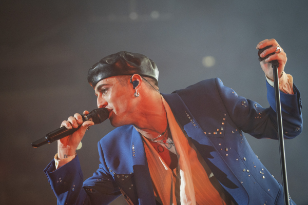 Clique para ver imagem em tamanho real
==============
MEGA961283_Damiano_David_019.jpg MEGA961283_Damiano_David_019.jpg