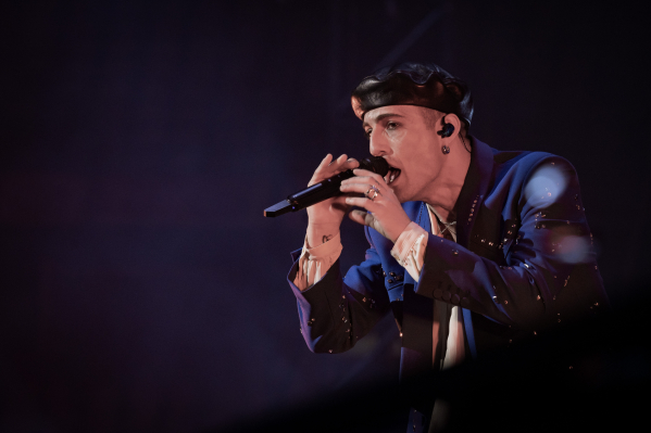 Clique para ver imagem em tamanho real
==============
shutterstock_editorial_Maneskin_in_concert_Palazzo_de_13845279l.jpg shutterstock_editorial_Maneskin_in_concert_Palazzo_de_13845279l.jpg