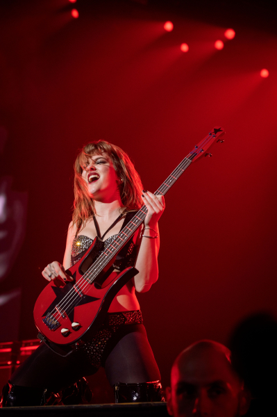 Clique para ver imagem em tamanho real
==============
shutterstock_editorial_Maneskin_in_concert_Palazzo_de_13845279u.jpg shutterstock_editorial_Maneskin_in_concert_Palazzo_de_13845279u.jpg