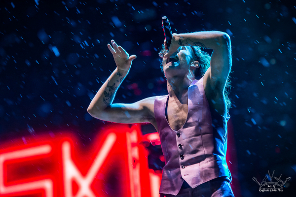 Clique para ver imagem em tamanho real
==============
Ph. Rafaelle Della Pace
Ph. Rafaelle Della Pace