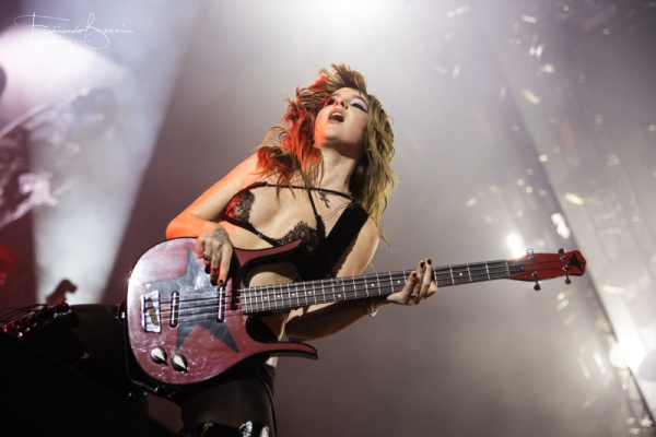 Clique para ver imagem em tamanho real
==============
© Ferdinando Bassi / THE FRONT ROW
 © Ferdinando Bassi / THE FRONT ROW