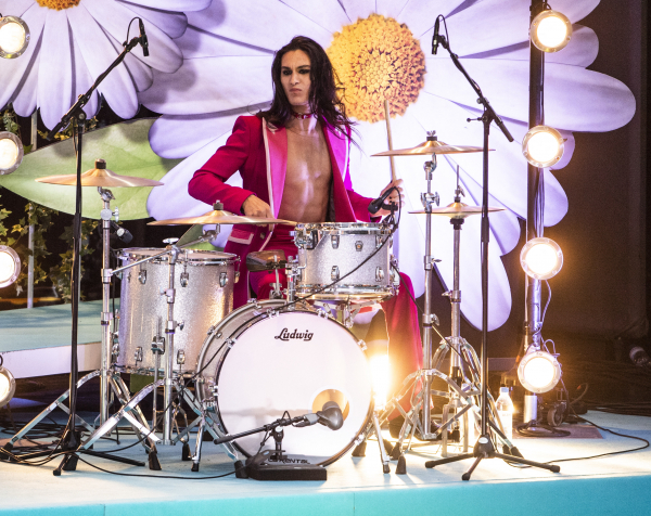 Clique para ver imagem em tamanho real
==============
218601223_mnsk-14.jpg 218601223_mnsk-14.jpg