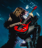 maneskin_o2_arena_frances_beach-10.png