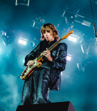maneskin_o2_arena_frances_beach-12.png