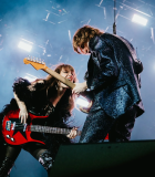 maneskin_o2_arena_frances_beach-14.png