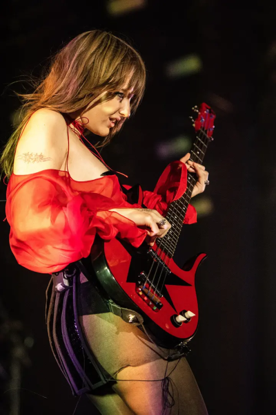 Clique para ver imagem em tamanho real
==============
Ilya Petrov for Hertz Media
 Ilya Petrov for Hertz Media