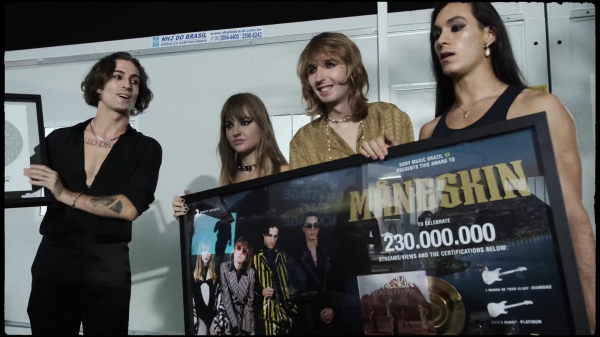 Clique para ver imagem em tamanho real
==============
VideoCapture_20230601-182207.jpg VideoCapture_20230601-182207.jpg