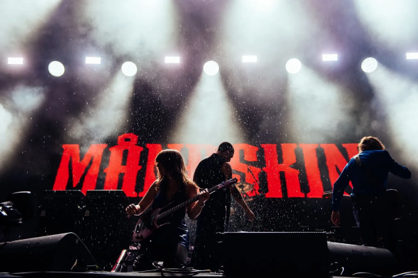 Clique para ver imagem em tamanho real
==============
Patrick Gunning / Dork
 Patrick Gunning / Dork