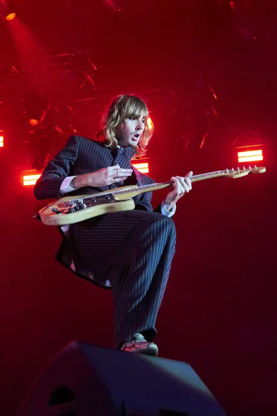 Clique para ver imagem em tamanho real
==============
© Ulrich Stamm
 © Ulrich Stamm