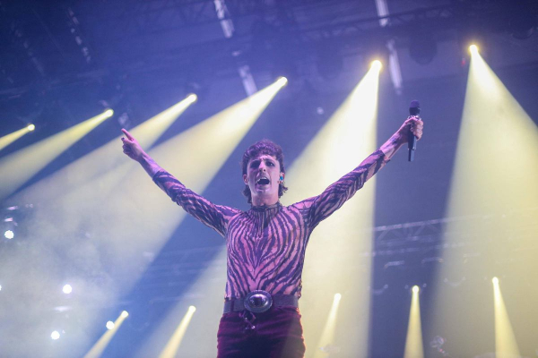 Clique para ver imagem em tamanho real
==============
z27477829IHG.jpg z27477829IHG.jpg