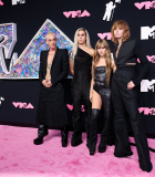 2023-09-12T232227Z_394675494_HP1EJ9C1SXC3G_RTRMADP_3_AWARDS-MTV-VMA.JPG