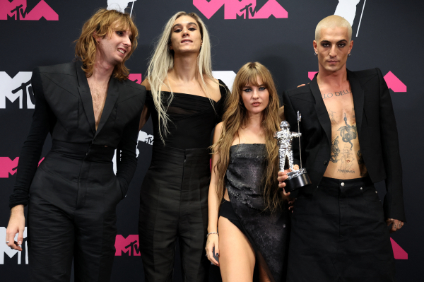 2023-09-13T034147Z_1563517440_HP1EJ9D0A9JE5_RTRMADP_3_AWARDS-MTV-VMA.JPG