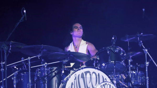 Clique para ver imagem em tamanho real
==============
VideoCapture_20230918-225746.jpg VideoCapture_20230918-225746.jpg