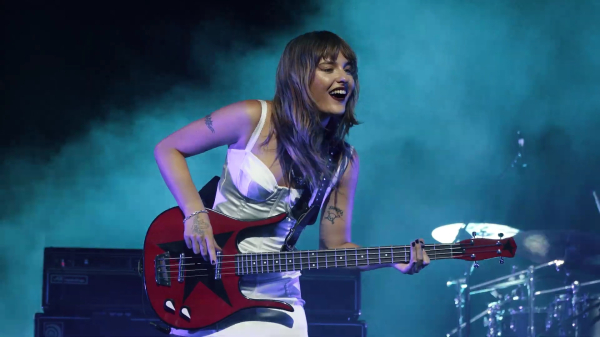 Clique para ver imagem em tamanho real
==============
VideoCapture_20230918-225836.jpg VideoCapture_20230918-225836.jpg