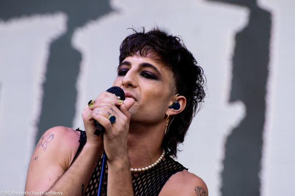 Clique para ver imagem em tamanho real
==============
mneskin_-21_51464319378_o.jpg mneskin_-21_51464319378_o.jpg