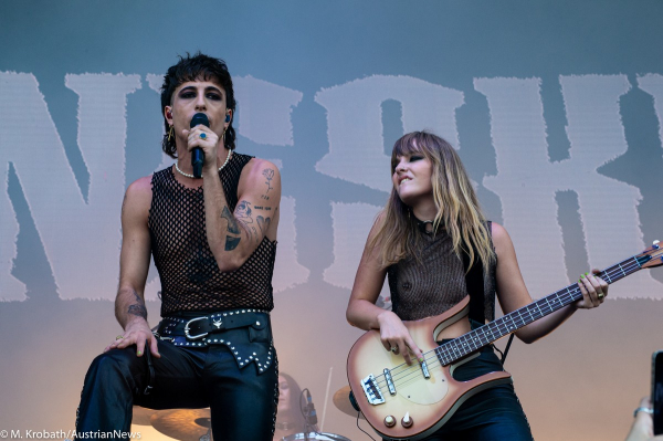 Clique para ver imagem em tamanho real
==============
mneskin_-27_51463310547_o.jpg mneskin_-27_51463310547_o.jpg