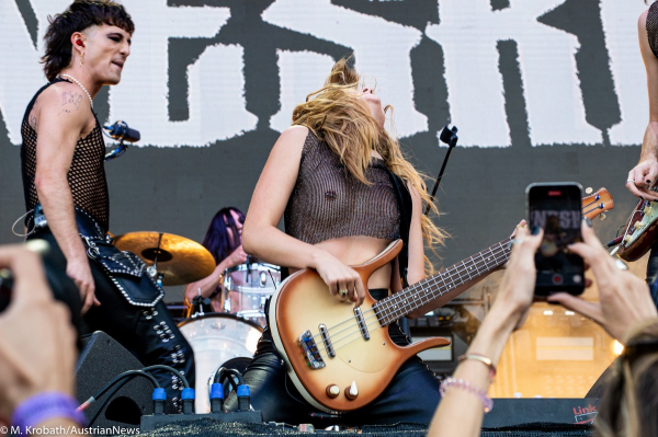 Clique para ver imagem em tamanho real
==============
mneskin_-39_51465025480_o.jpg mneskin_-39_51465025480_o.jpg