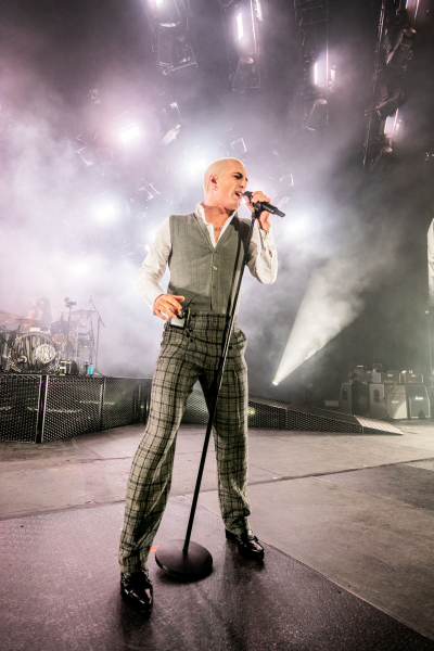 Clique para ver imagem em tamanho real
==============
shutterstock_editorial_Maneskin_Damiano_David_in_conc_14133912b.jpg shutterstock_editorial_Maneskin_Damiano_David_in_conc_14133912b.jpg