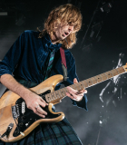 shutterstock_editorial_Maneskin_Thomas_Raggi_in_conce_14133916a.jpg