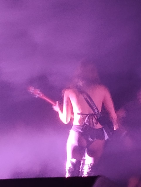 Clique para ver imagem em tamanho real
==============
@PortalManeskin
 @PortalManeskin